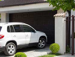 Garage Door Repair Paramount